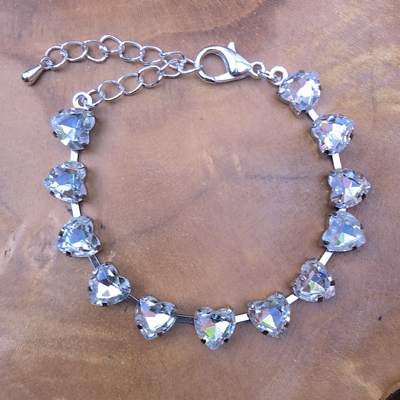 Crystal Heart Tennis Bracelet - Picture 3 of 5